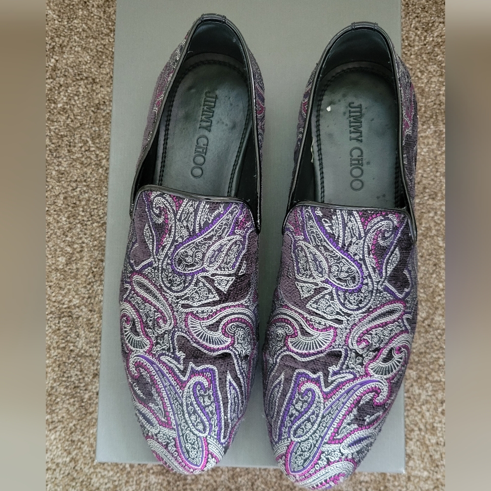 Shoes - Picture 2 of 5